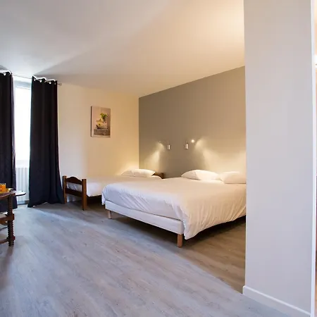 Restaurant Le Sully Hotel 2*